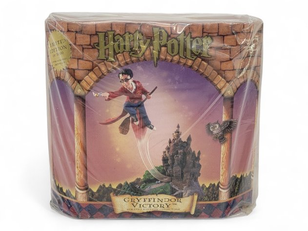 Image for June 2025 Cards & Collectibles Auction