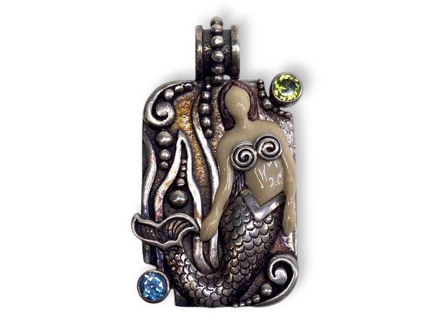 Image for August 2025 Fantastic Finds Auction