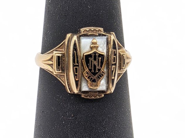 Image for 2025 APAA Staff Holiday Auction