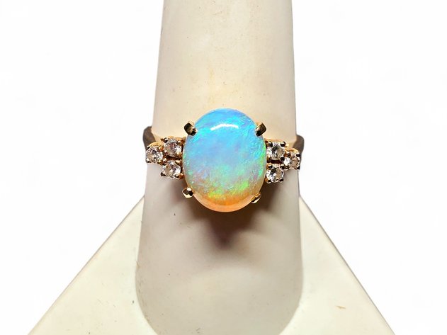 Image for Valentine's Day 2026 Glamorous Gifts Auction