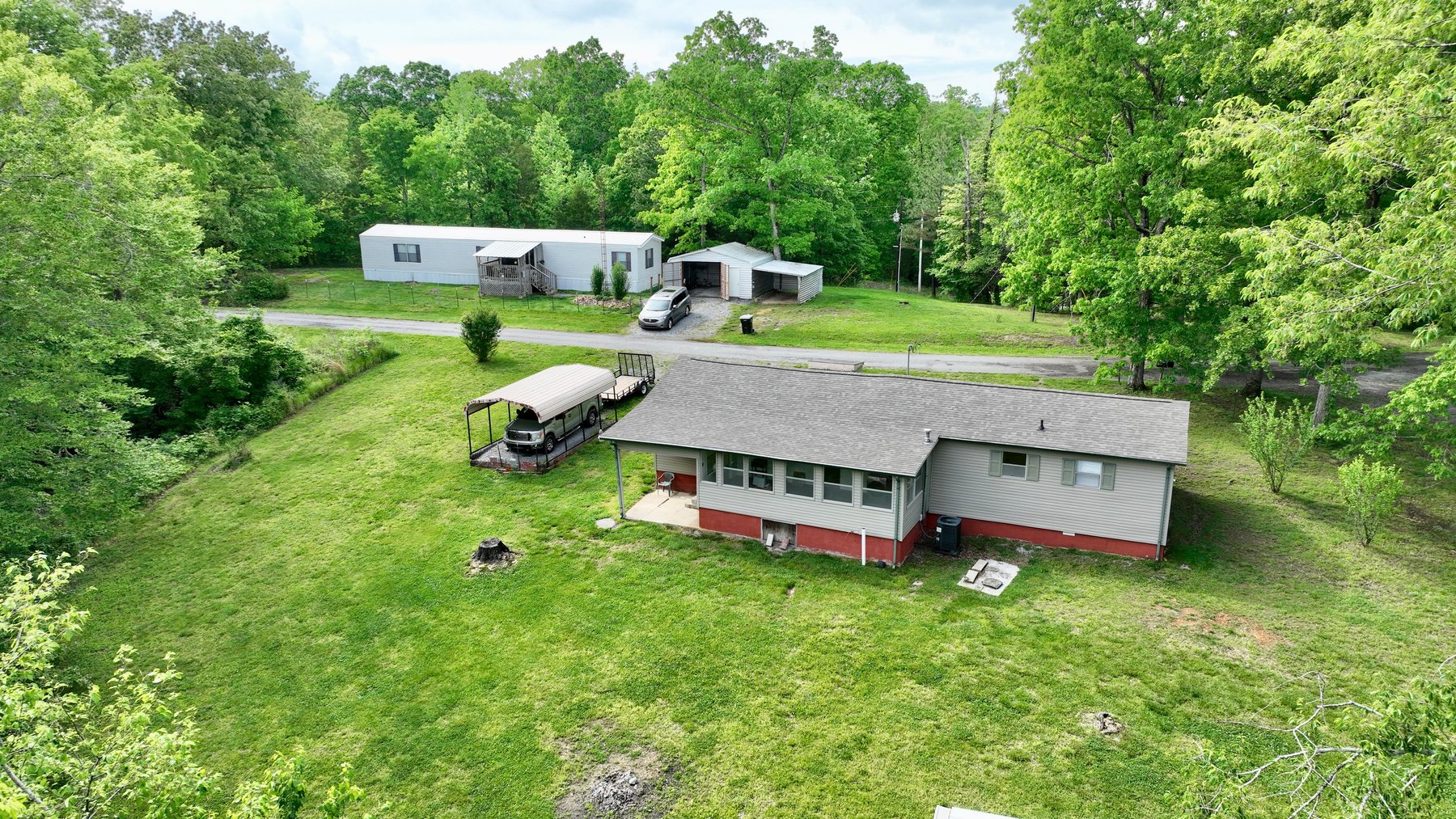 Image for 103 & 80 Luttrell Rd. AUCTION