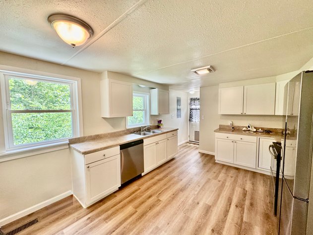 Image for 104 Blue Springs Blvd. Cadiz, KY 42211 Auction