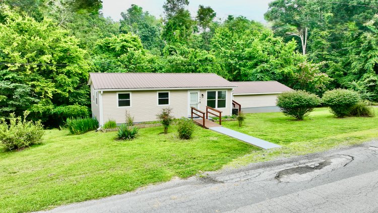 Image for 104 Blue Springs Blvd. Cadiz, KY 42211 Auction