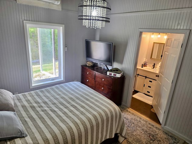 Image for Private Escape Near Lake Barkley Auction