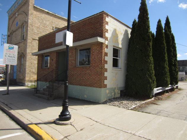 Image for 800± Sq Ft Commercial Building with Basement on Main Street, Paved Parking Lot, Lender Owned - Omro, WI