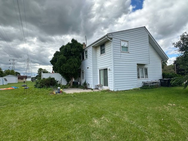 Image for Duplex Investment Opportunity, Each Unit 3 Bedroom, 1.5 Bath, Single Car Garage, Quick Access to I-43 & I-41 - Greenfield, WI