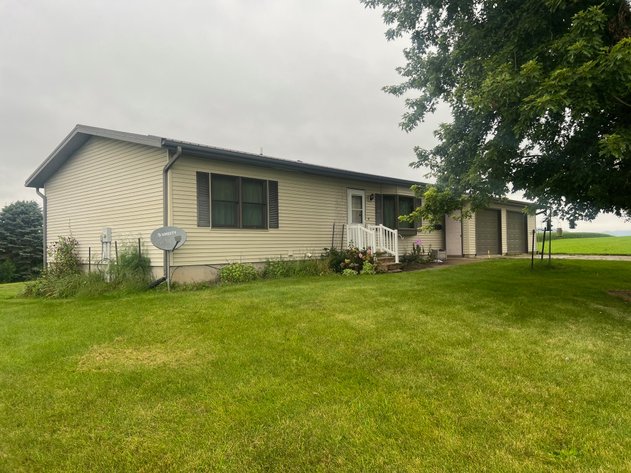 Image for 3 Bedroom, 2 Bath, Ranch Style Home on 1± Acre, Country Home with 2 Car Attached Garage & Walkout Basement, Town of Montana - Buffalo County, WI