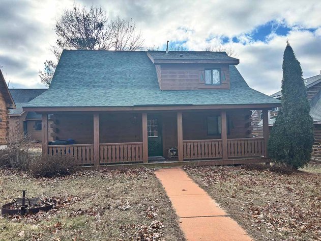 Image for 3 Bedroom, 2 Bath, 1100± Sq Ft Cabin Steps from Vacation Destinations, Three Bears Lodge & Jellystone Resort in Monroe County - Warrens, WI