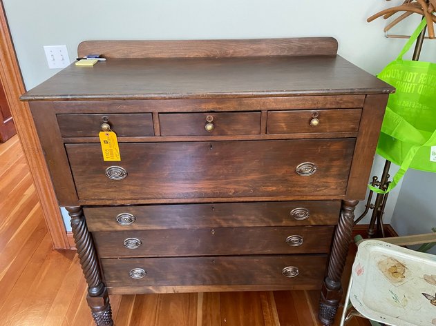 Image for Antiques & Collectibles - Port Washington, WI