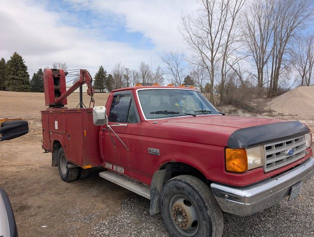 Image for Bichler Auction Services -  LIVE AUCTION Rich Rathke Farm Machinery & Equipment Reduction Live Auction - Farming, Harvest, Tillage & Grading Equipment, Trucks & More - Fredonia, WI