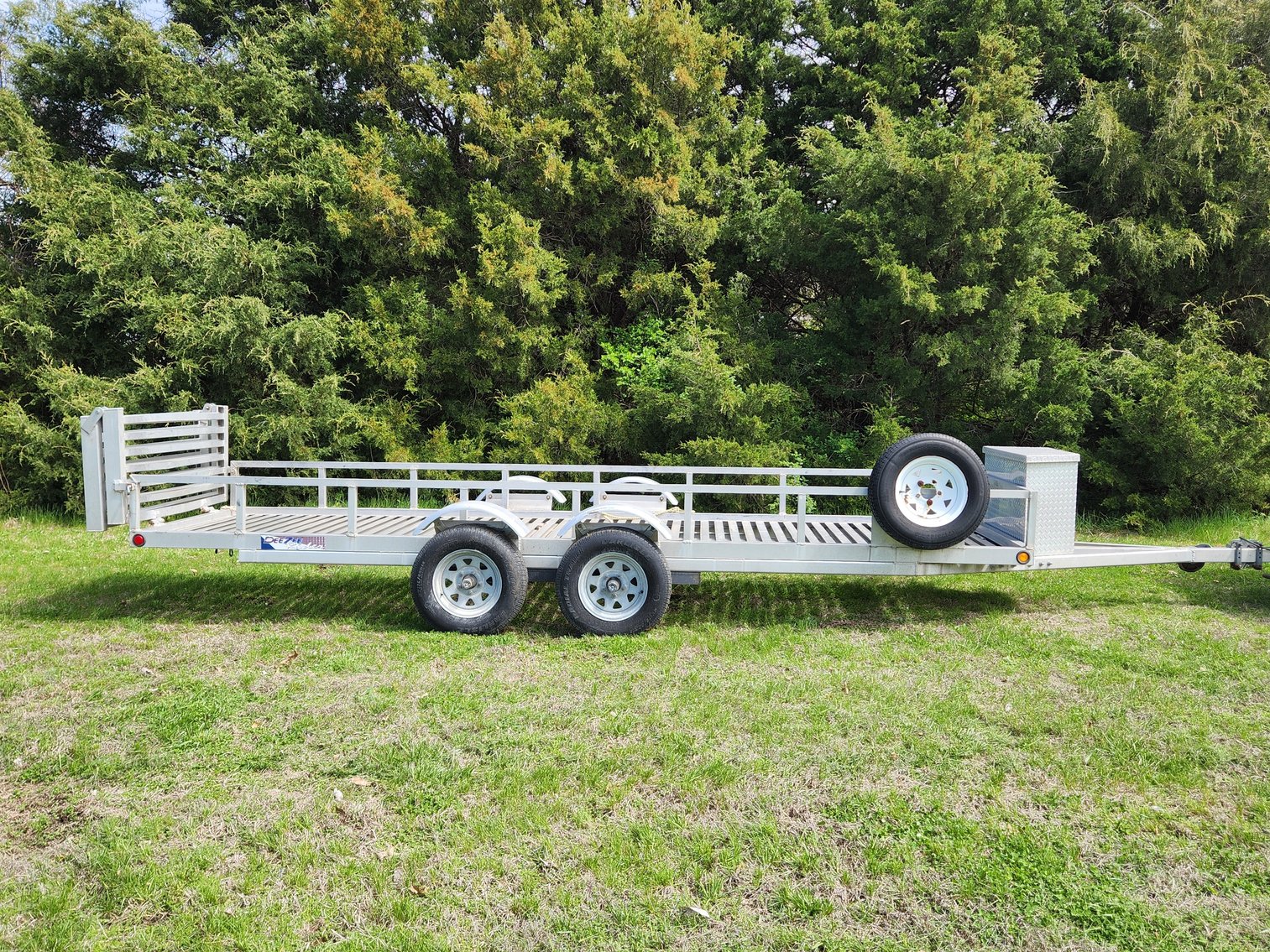 Image for Oldham Consignment Auction