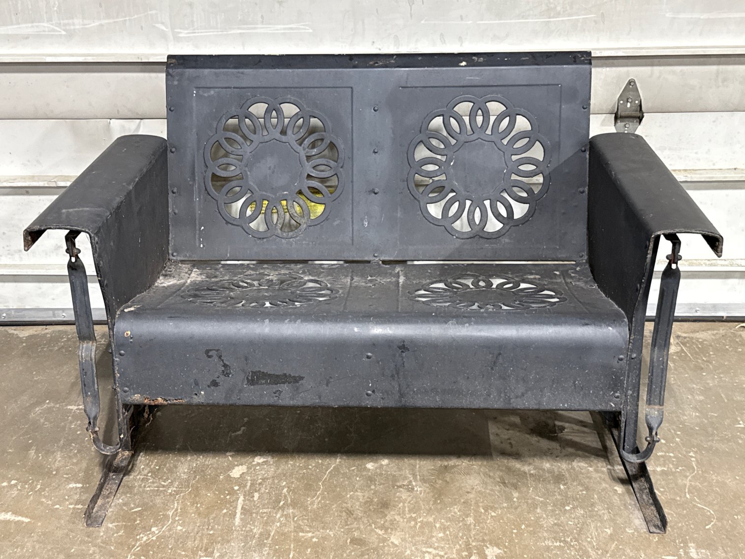 Image for Oldham Consignment Auction