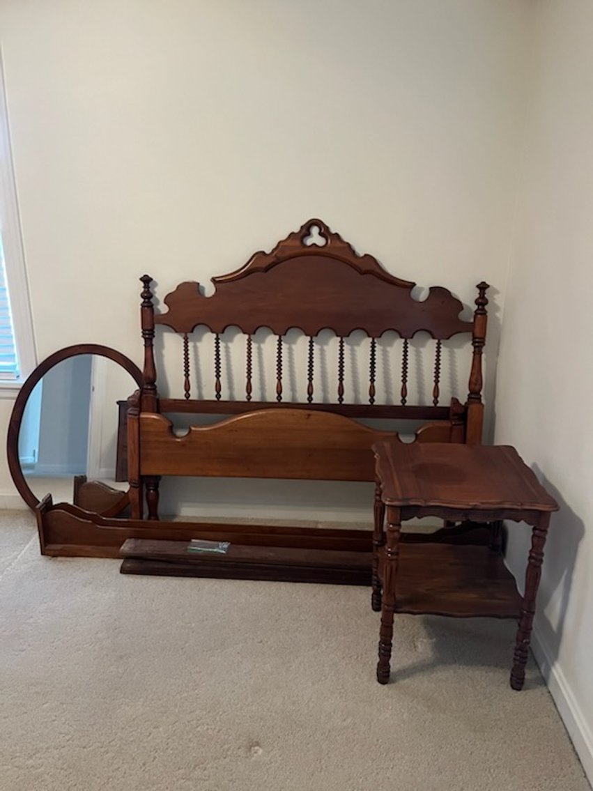 Image for ~ SOLD ~ 836 Ridgecrest Way ~ Live -Onsite Estate Auction