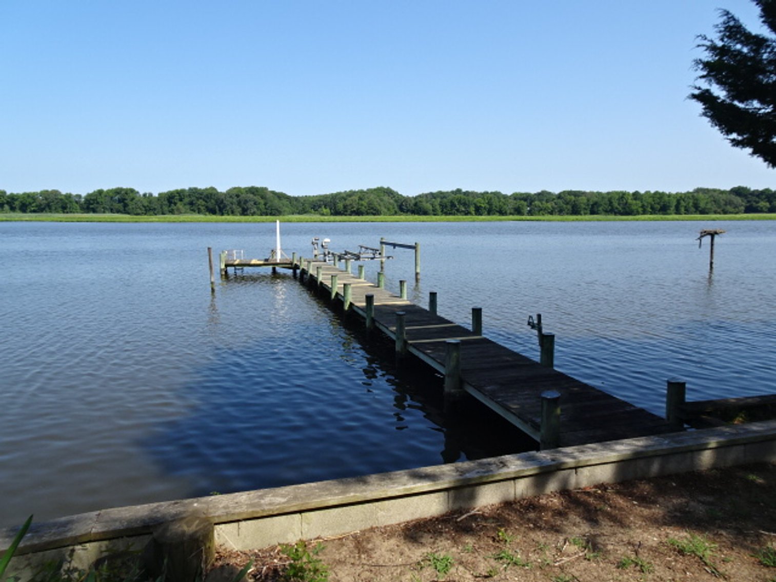 Image for Sep 14, 2024 Estate Auction -Waterfront Real Estate Public Auction