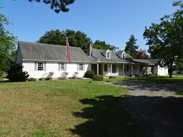 Image for Sep 14, 2024 Estate Auction -Waterfront Real Estate Public Auction