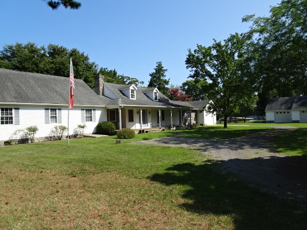 Image for Sep 14, 2024 Estate Auction -Waterfront Real Estate Public Auction