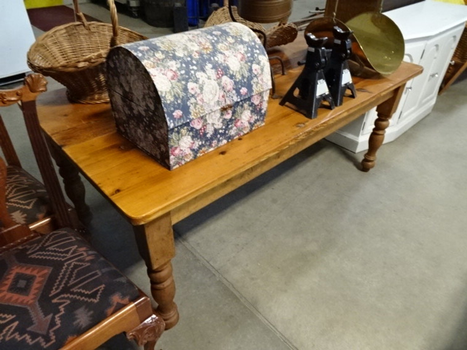 Image for Oct 23, 2025 Public Auction