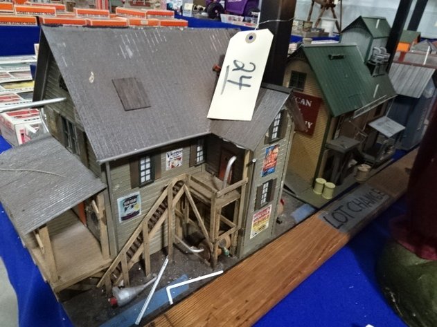 Image for Nov 20, 2025 Public Auction