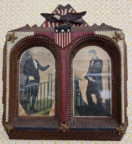 Image for 251211 Antiques, Christmas, Radios, Coins and More!