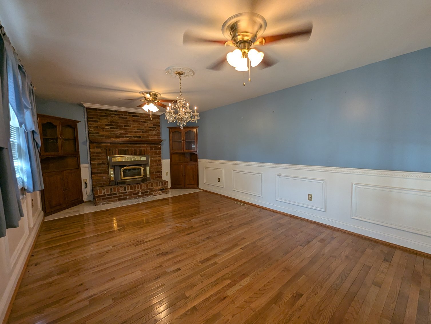 Image for 5 BR, 5 BA SINGLE FAMILY HOME/ 1 BLOCK OFF WATERFRONT/ 2 BLOCKS FROM MARINER COVE PARK