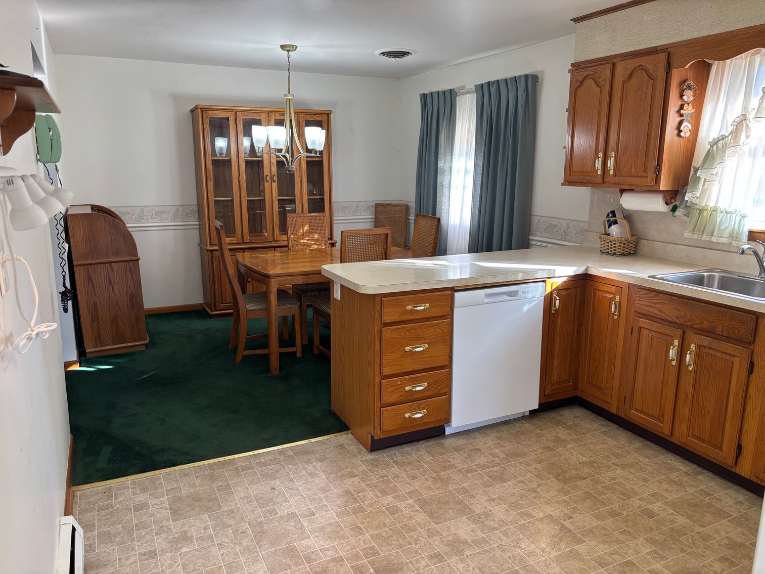 Image for 3 BR, 1 FULL BA, 2 HALF BATH RANCHER W/ DET. 2-CAR GARAGE W/ LEAN TO ON .76 +/- AC / PERSONAL PROPERTY TBS IN ONE LOT