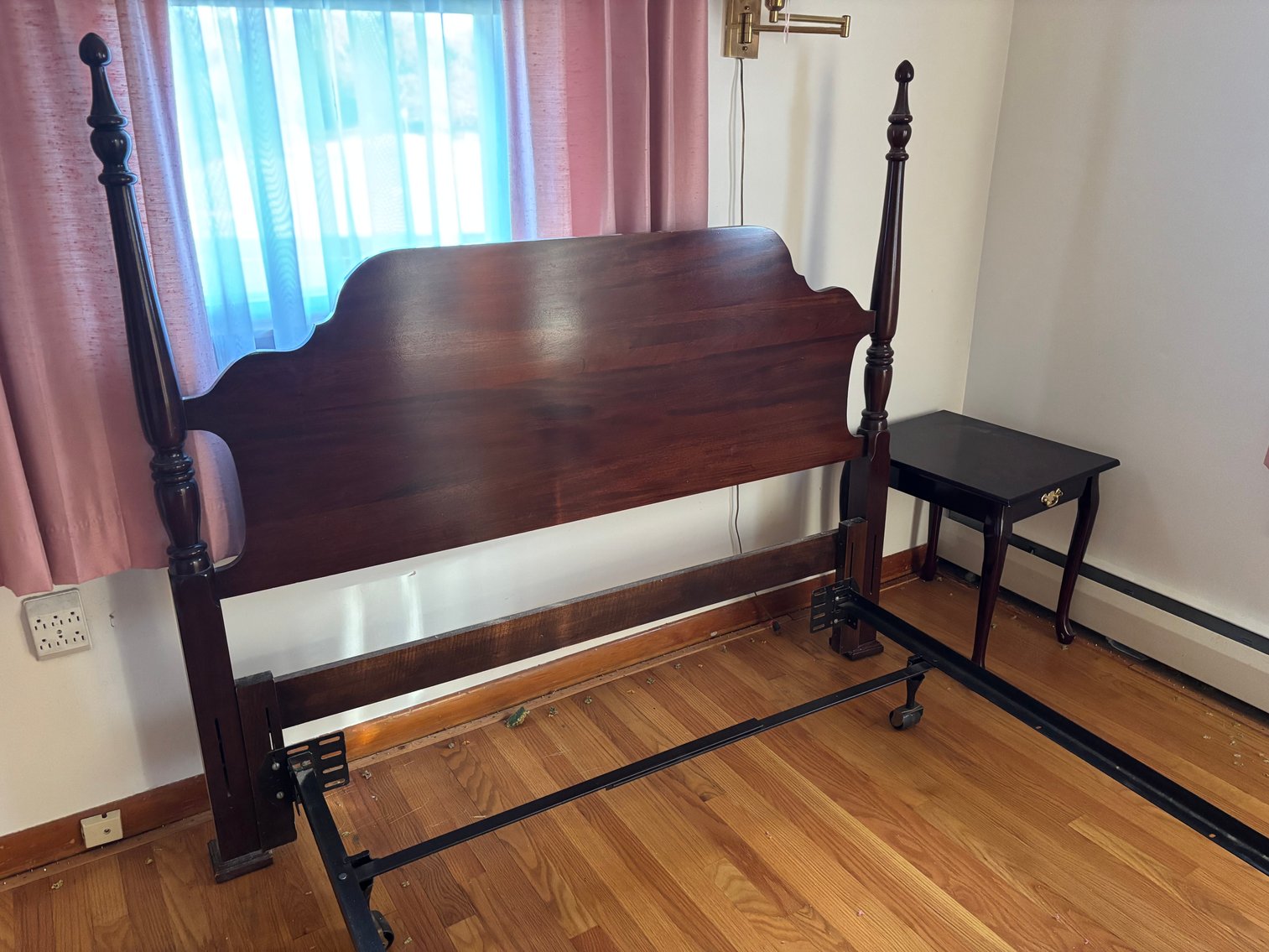 Image for 3 BR, 1 FULL BA, 2 HALF BATH RANCHER W/ DET. 2-CAR GARAGE W/ LEAN TO ON .76 +/- AC / PERSONAL PROPERTY TBS IN ONE LOT