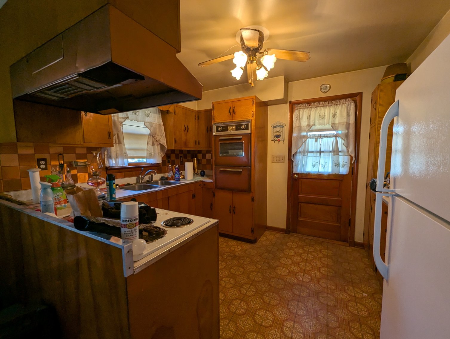 Image for 3 ADJOINING WATERFRONT PARCELS ~ 3BR HOME/ 2 PIERS/ 1.59 +/- TOTAL ACRES/ FISHING GEAR, COLLECTIBLES, HOUSEHOLD ITEMS, & TOOLS