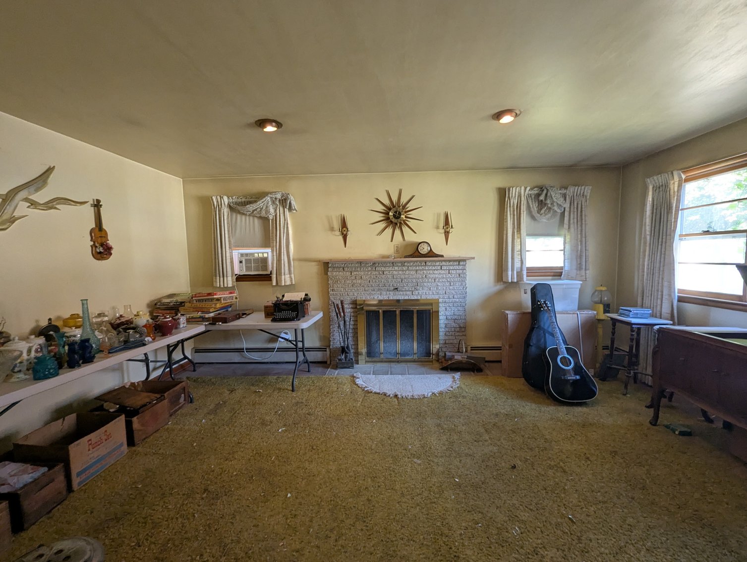 Image for 3 ADJOINING WATERFRONT PARCELS ~ 3BR HOME/ 2 PIERS/ 1.59 +/- TOTAL ACRES/ FISHING GEAR, COLLECTIBLES, HOUSEHOLD ITEMS, & TOOLS