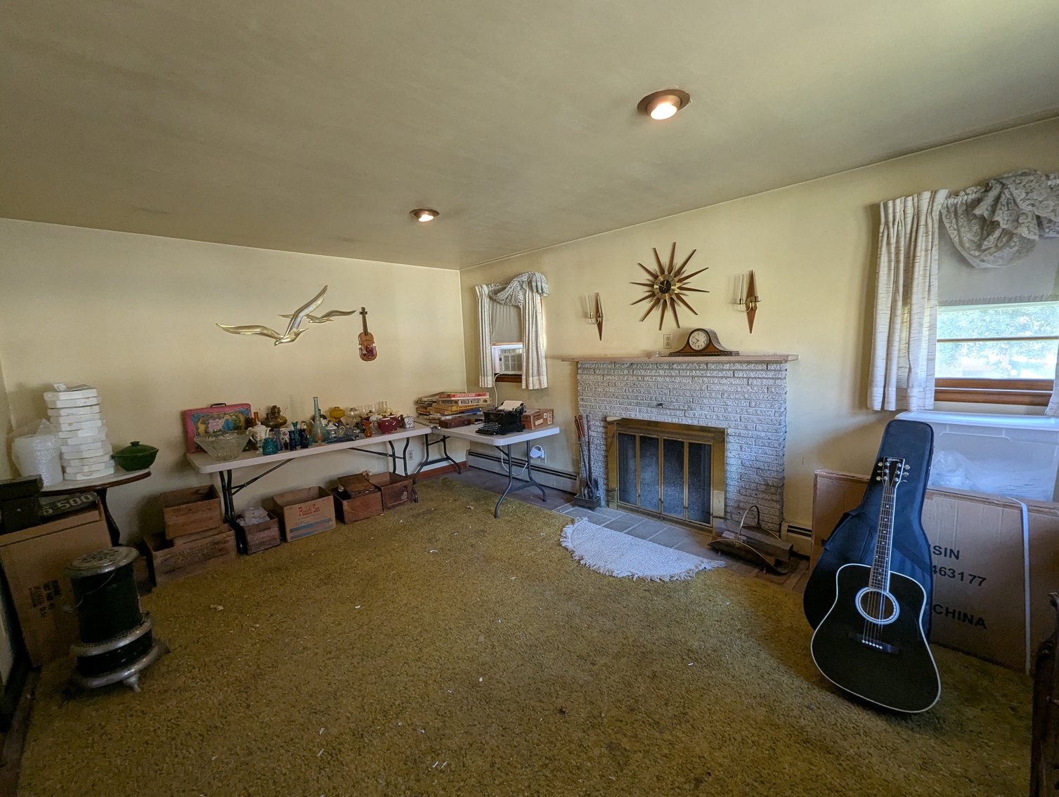 Image for 3 ADJOINING WATERFRONT PARCELS ~ 3BR HOME/ 2 PIERS/ 1.59 +/- TOTAL ACRES/ FISHING GEAR, COLLECTIBLES, HOUSEHOLD ITEMS, & TOOLS