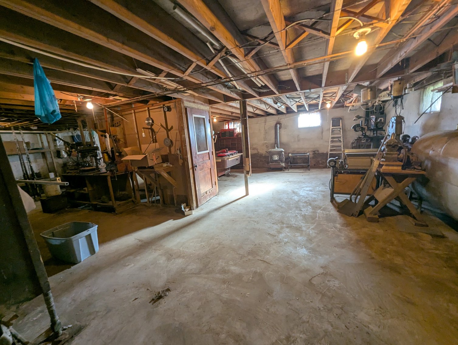 Image for 3 ADJOINING WATERFRONT PARCELS ~ 3BR HOME/ 2 PIERS/ 1.59 +/- TOTAL ACRES/ FISHING GEAR, COLLECTIBLES, HOUSEHOLD ITEMS, & TOOLS