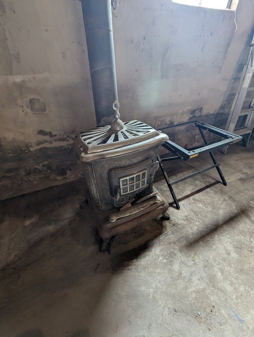 Image for 3 ADJOINING WATERFRONT PARCELS ~ 3BR HOME/ 2 PIERS/ 1.59 +/- TOTAL ACRES/ FISHING GEAR, COLLECTIBLES, HOUSEHOLD ITEMS, & TOOLS