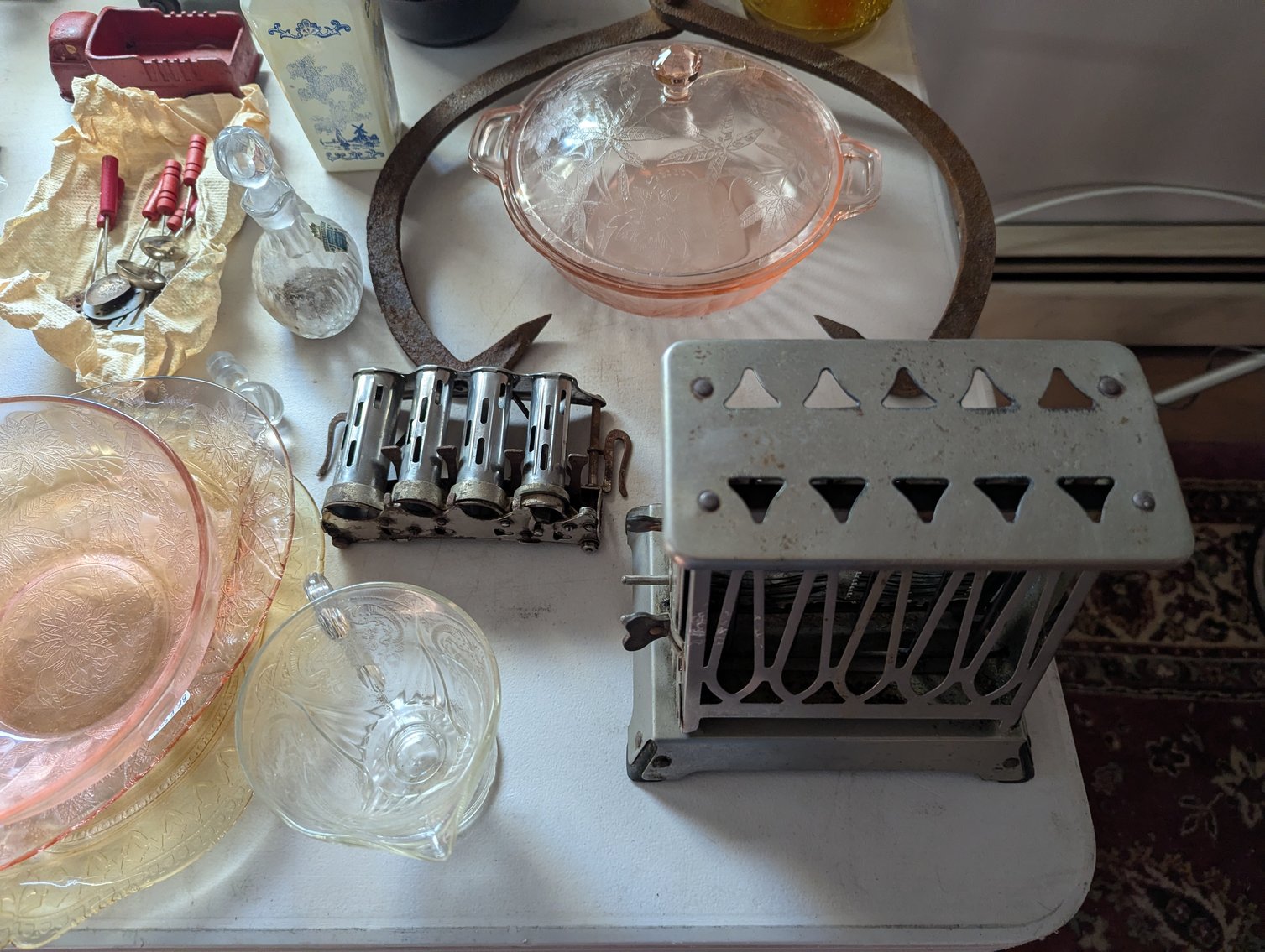 Image for 3 ADJOINING WATERFRONT PARCELS ~ 3BR HOME/ 2 PIERS/ 1.59 +/- TOTAL ACRES/ FISHING GEAR, COLLECTIBLES, HOUSEHOLD ITEMS, & TOOLS