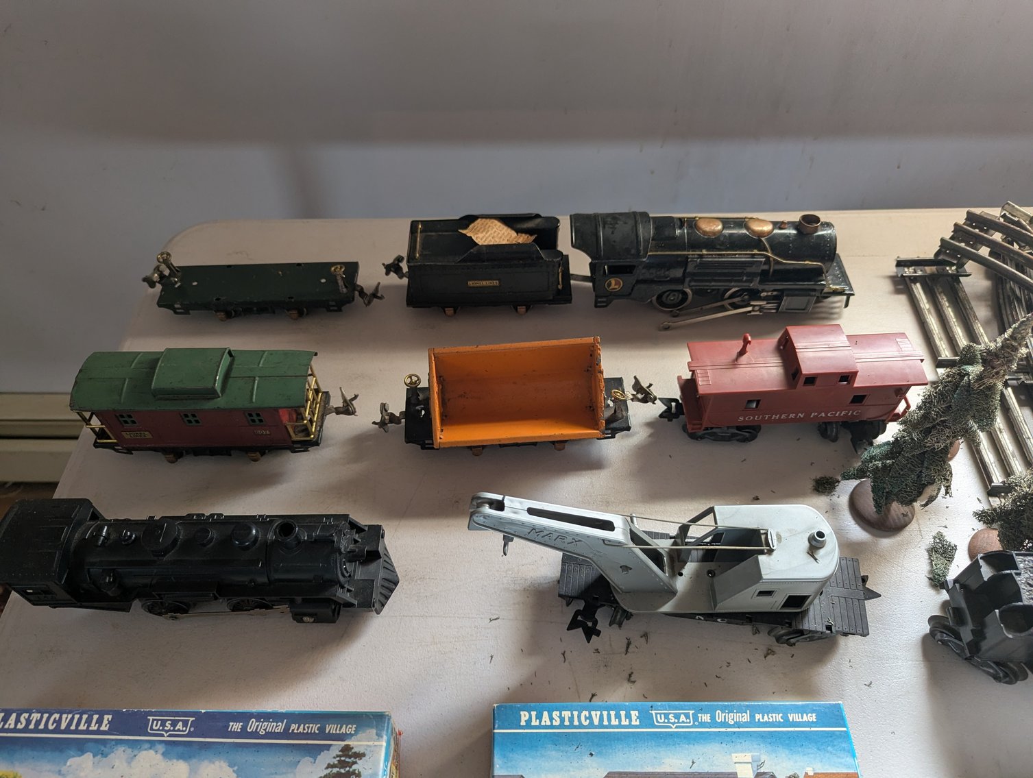 Image for 3 ADJOINING WATERFRONT PARCELS ~ 3BR HOME/ 2 PIERS/ 1.59 +/- TOTAL ACRES/ FISHING GEAR, COLLECTIBLES, HOUSEHOLD ITEMS, & TOOLS