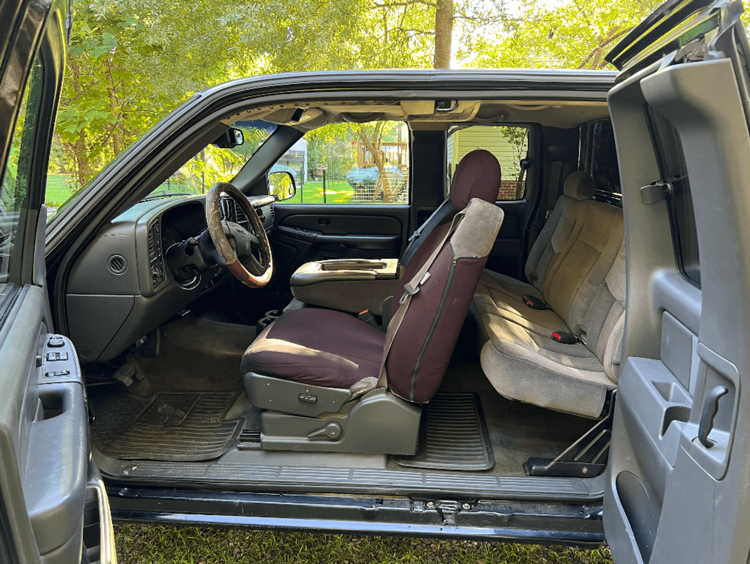 Image for 2005 GMC Sierra Pick up Truck