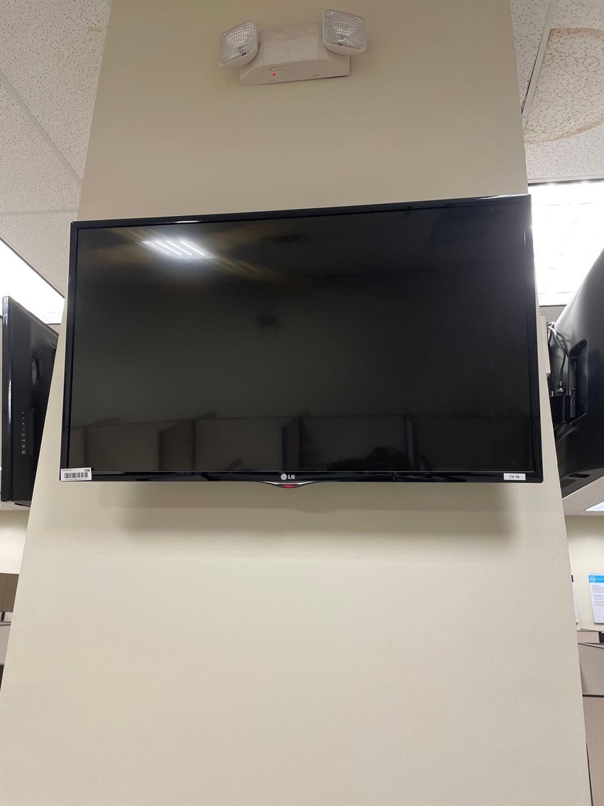 Image for Call Center Furniture & Asset Sale