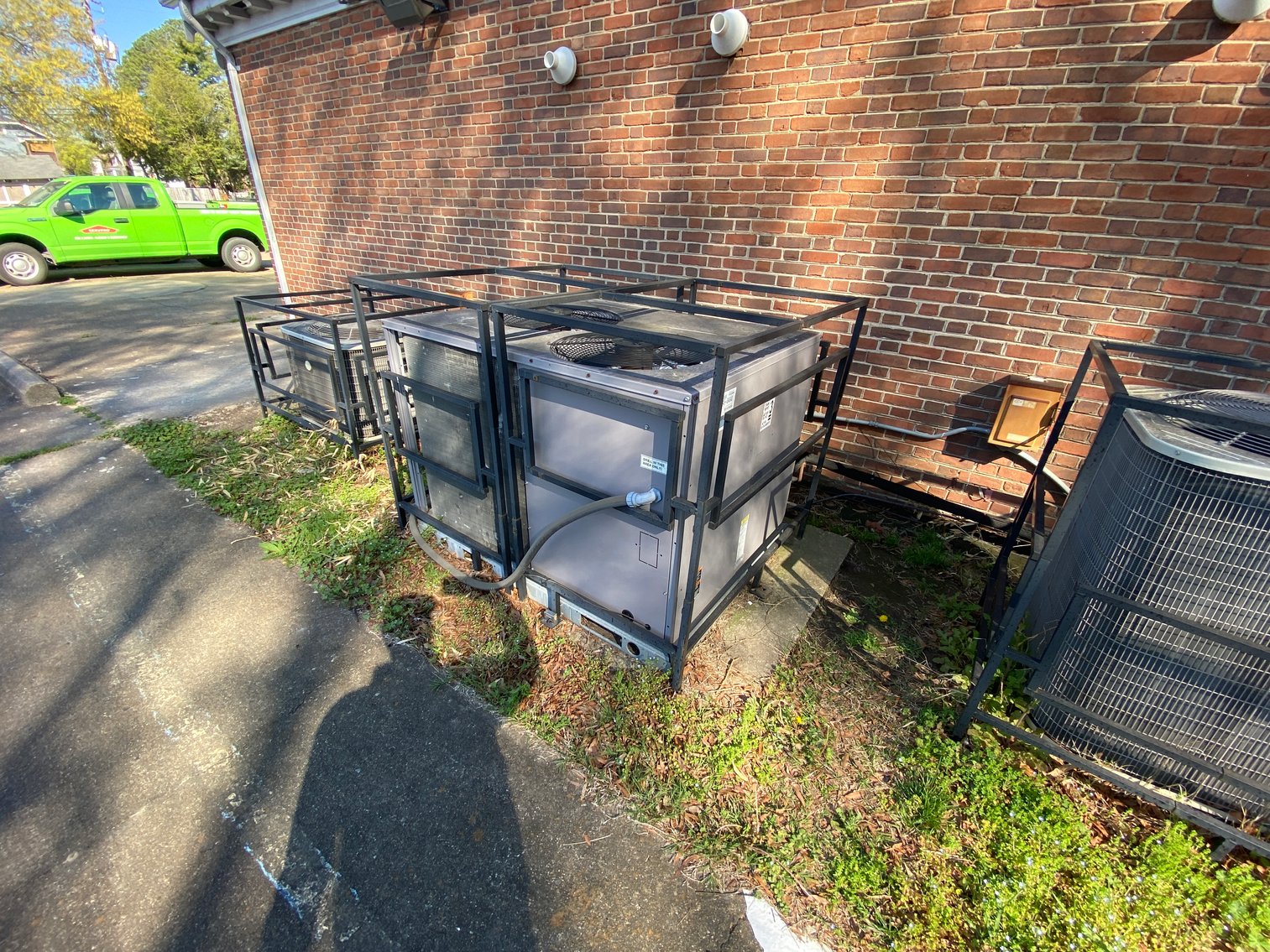 Image for Foreclosure Auction: 2712 Chamberlayne Ave