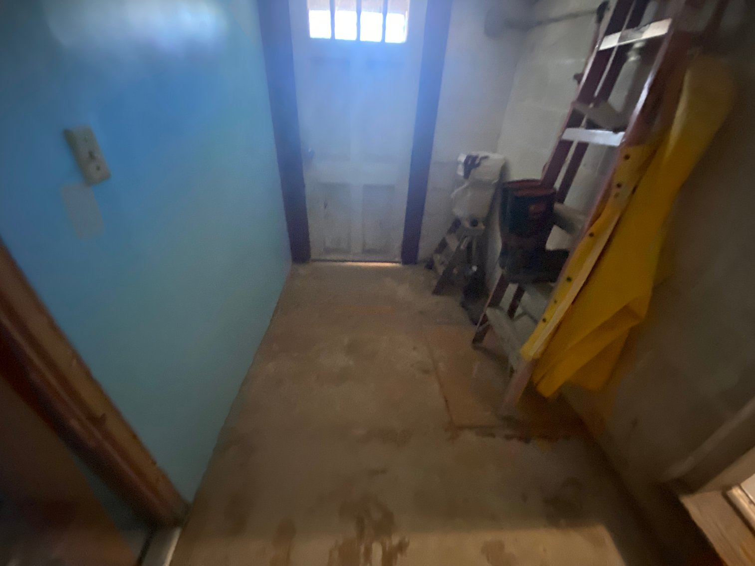 Image for Fix and Flip Special on a 10 Acre Horse Farm