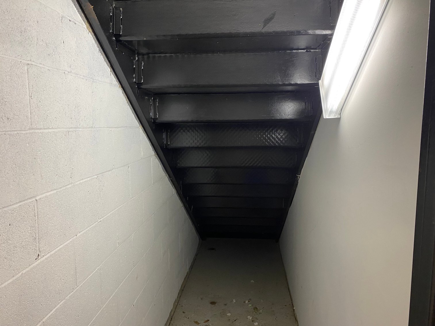 Image for Order Sold By U.S. Bankruptcy Court –  2 End Unit 