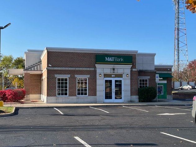 Image for Bank Ordered Foreclosure - Loudoun Co. - Income Producing Bank Branch Office - Leased w Long Term Tenant -  341 E. Market St Leesburg VA 20176