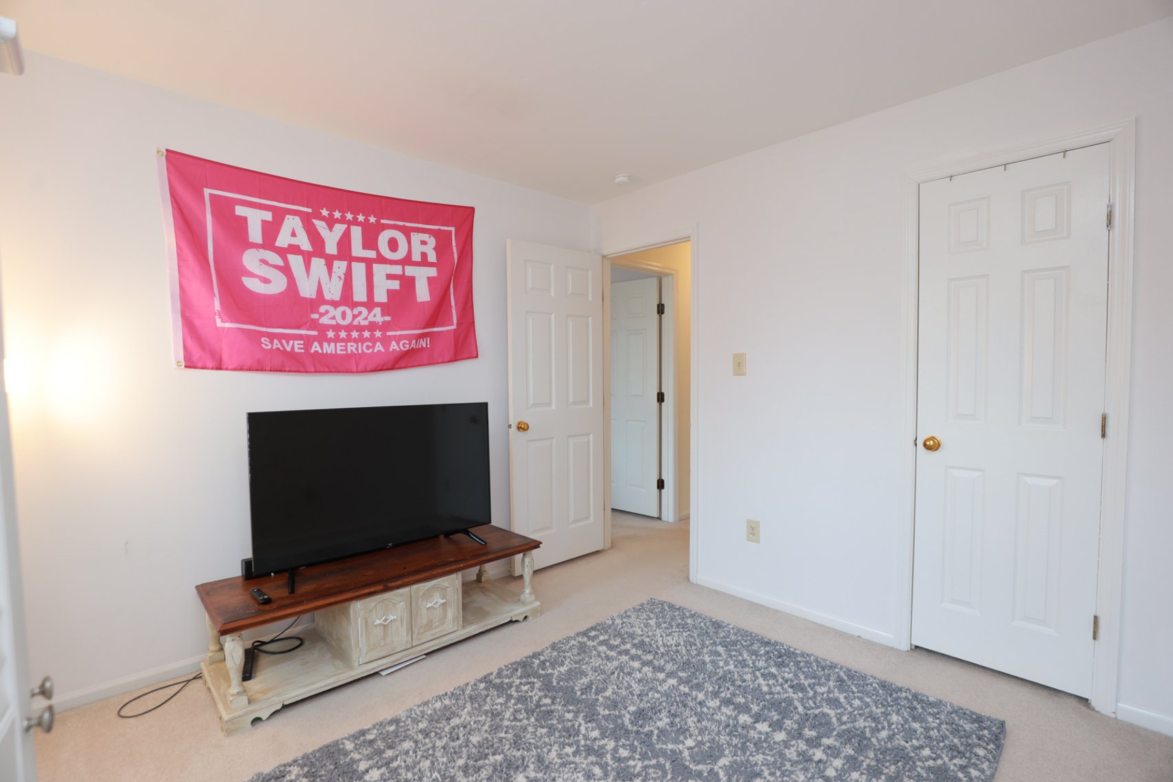 Image for 4BR/2.5BA Home Auction in Richmond's West End - 2035 Cambridge Dr