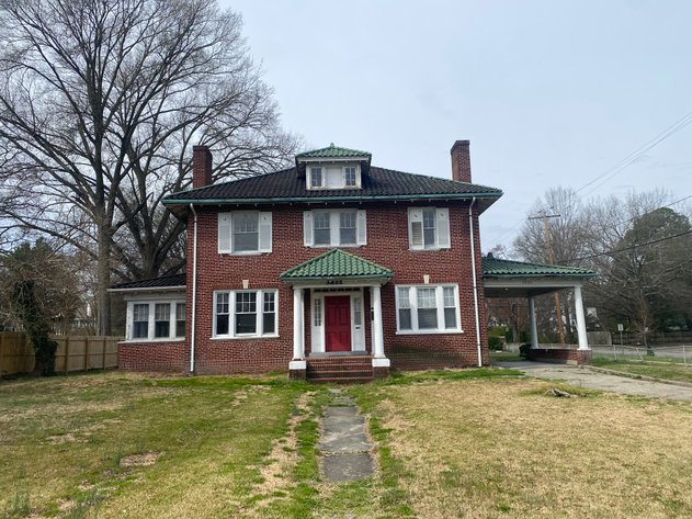 Image for Richmond VA - 2,792 SF Former Nursing Home - Zoned R-48 Multi Family Residential - 3822 Chamberlayne AVE