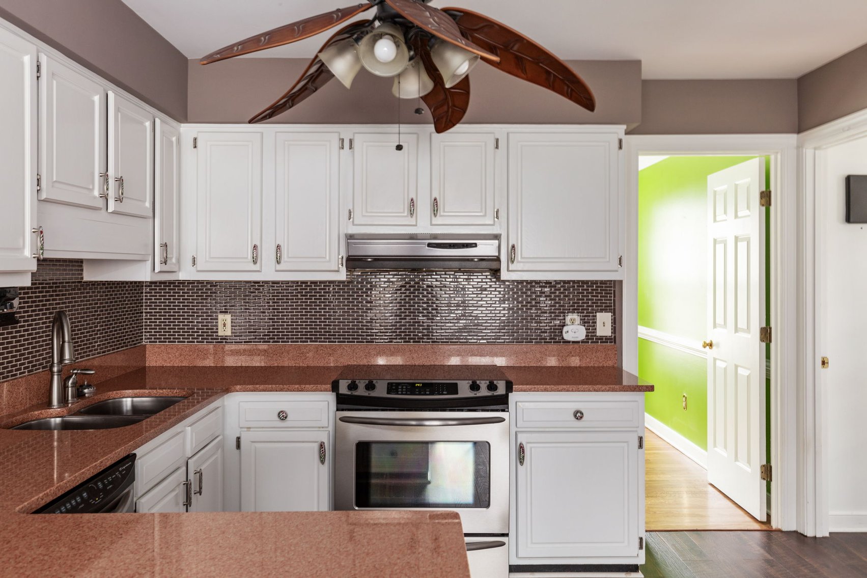 Image for 4 Bed/2.5 Bath 3,448 sq ft Home in Short Pump - 11909 Marnelan Dr