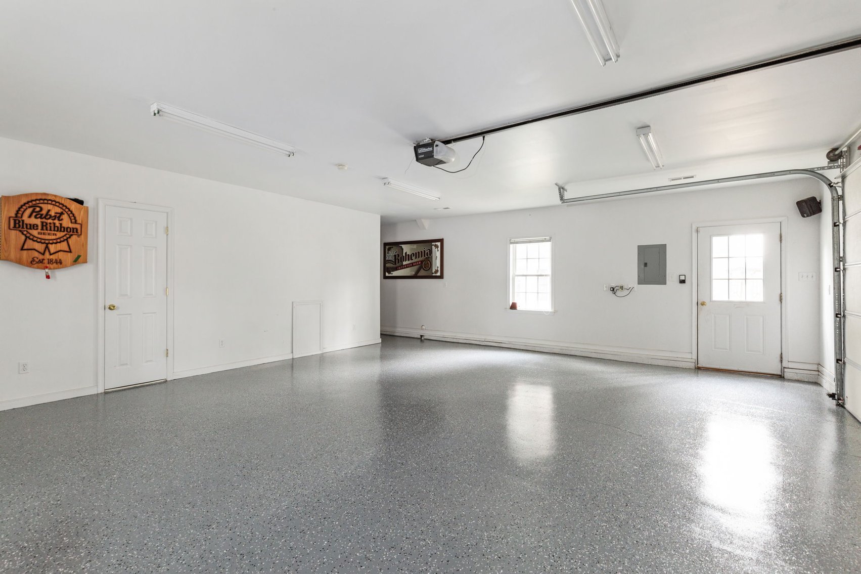 Image for 4 Bed/2.5 Bath 3,448 sq ft Home in Short Pump - 11909 Marnelan Dr