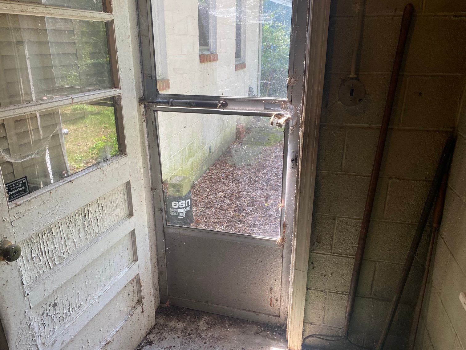 Image for Selling for the Estate of Catherine Butler - Henrico VA - 2 Bedroom Single Family Ranch Style Home - 722 Ratcliffe Ave.