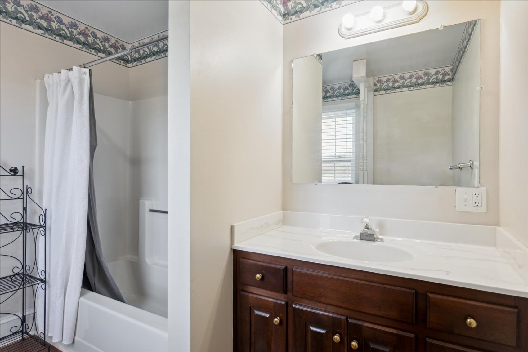 Image for Mathews VA - Income Producing Airbnb & Wedding Venue 6,500 SF, 8 BR, 5.5 BA - Renovated Historic Greek Revival Style Home - 10941 Buckley Hall Rd. Mathews VA 23109