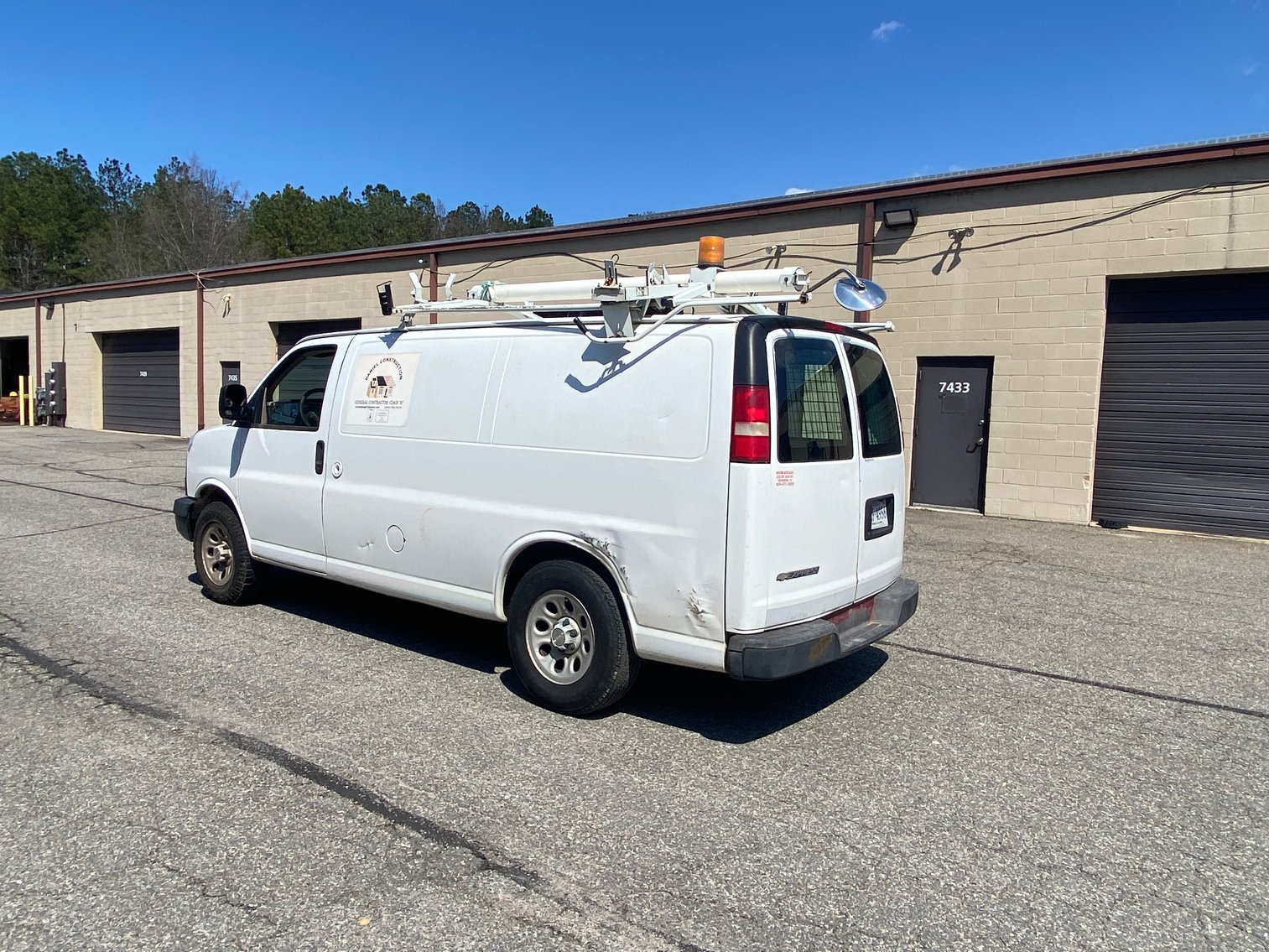 Image for Bankruptcy Court-Ordered Sale: 3 Chevy Express Vans ('06, '07, '09) + Consigned Moving Trucks & Box Truck