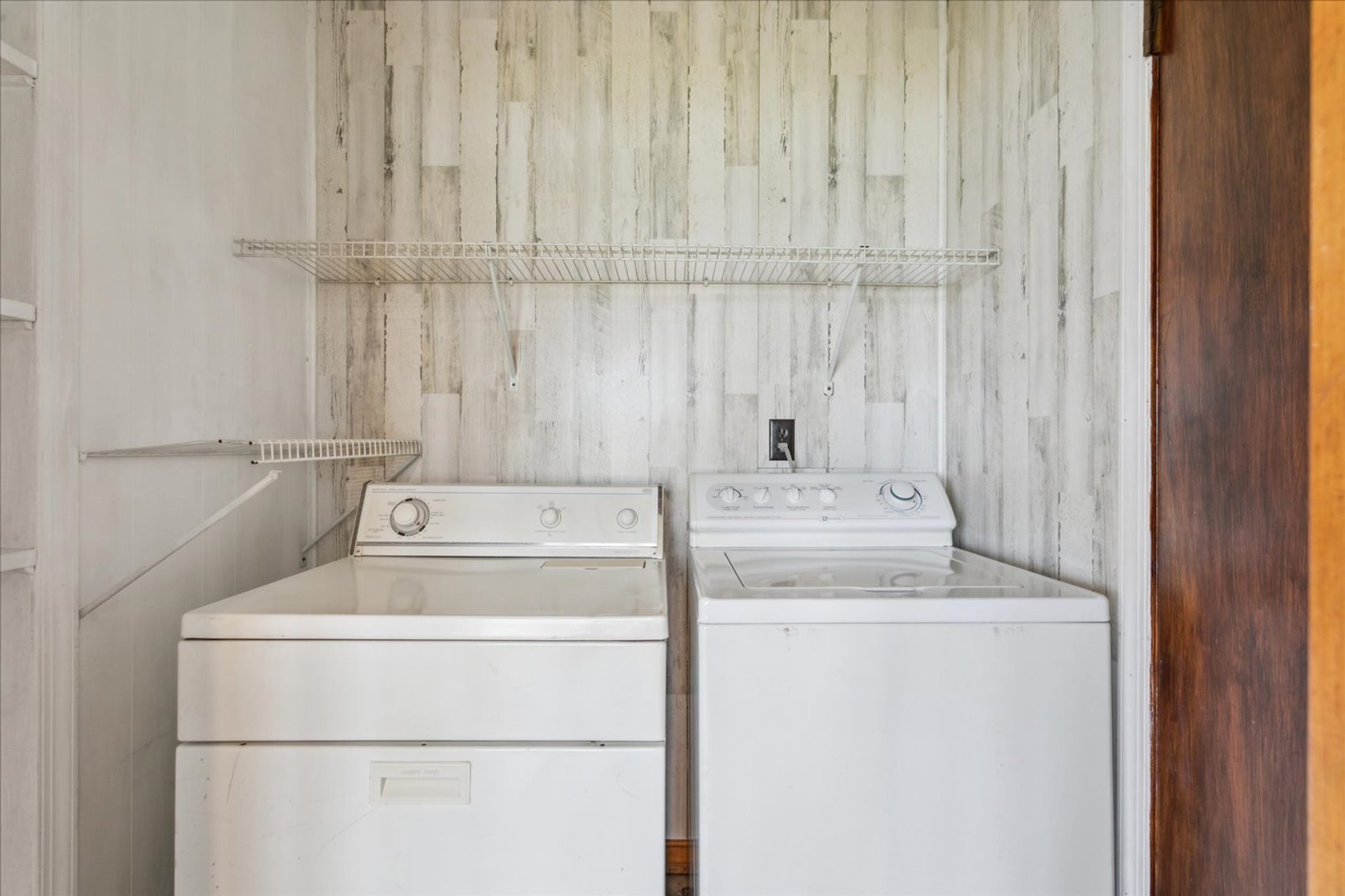 Image for Income Producing Waterfront Estate Mathews VA - Potential Annual Income $138,500 - Ranch Home - Guest Cottage -  Boat Ramp and 15 Slips - Fronting Billups Creek; 967 Lillys Neck Rd