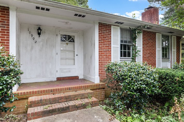 Image for 4 Bed/2.5 Bath Quaint Brick Ranch Minutes Outside of Short Pump - 11992 S Anna Dr