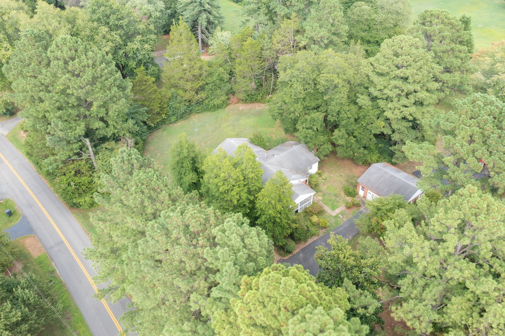 Image for 4 Bed/2.5 Bath Quaint Brick Ranch Minutes Outside of Short Pump - 11992 S Anna Dr