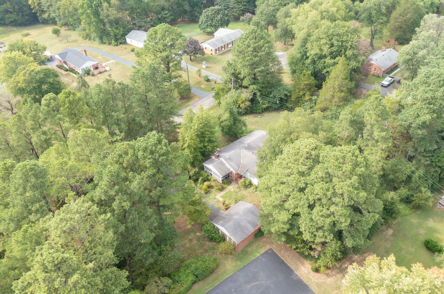 Image for 4 Bed/2.5 Bath Quaint Brick Ranch Minutes Outside of Short Pump - 11992 S Anna Dr